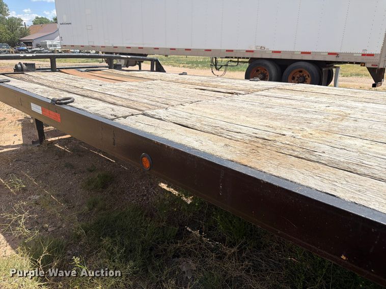 image for item FM7601 1989 TEMC equipment trailer