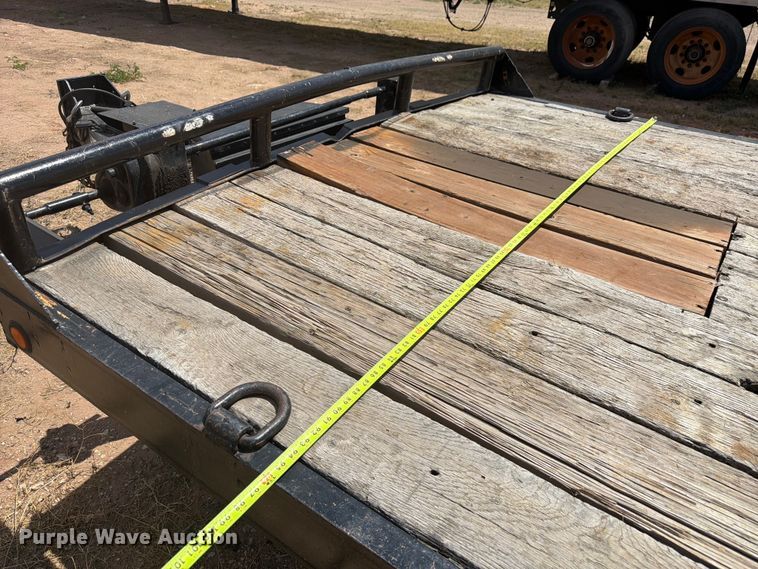 image for item FM7601 1989 TEMC equipment trailer