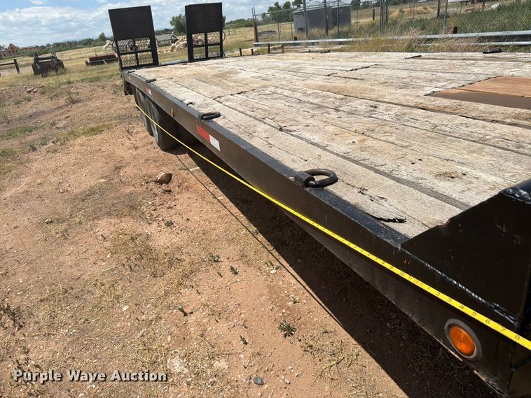 image for item FM7601 1989 TEMC equipment trailer