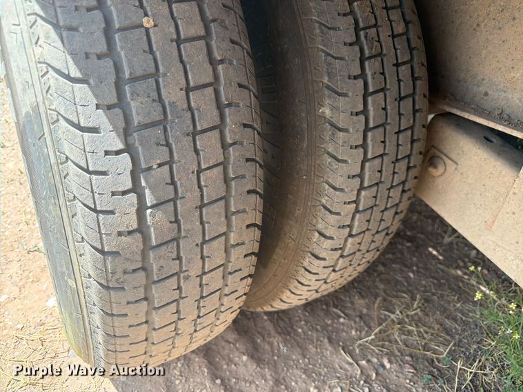image for item FM7601 1989 TEMC equipment trailer