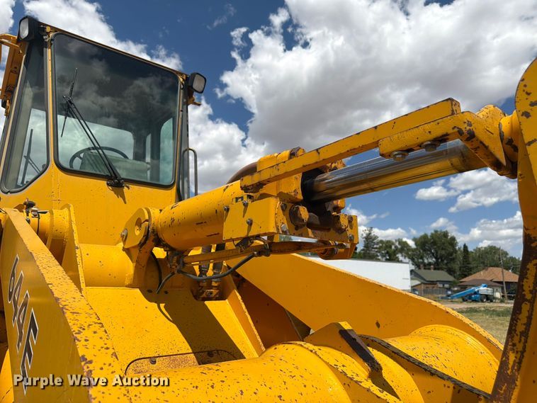 image for item FM7602 1991 John Deere 644E wheel loader