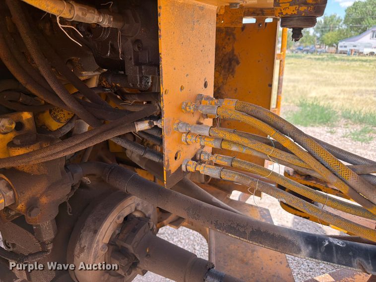 image for item FM7602 1991 John Deere 644E wheel loader