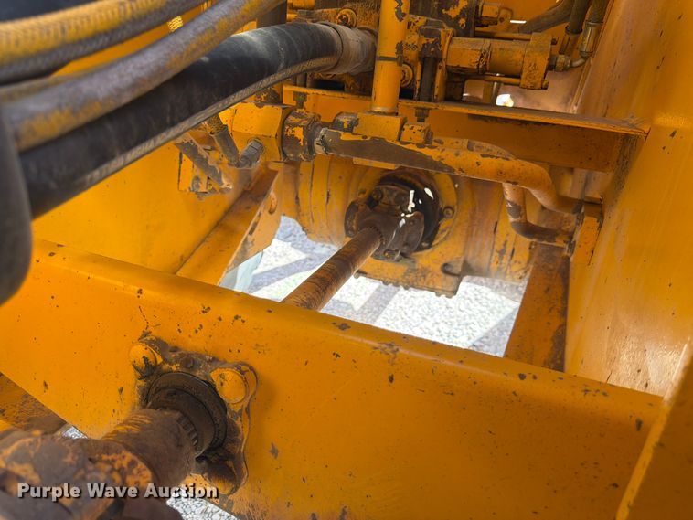image for item FM7602 1991 John Deere 644E wheel loader