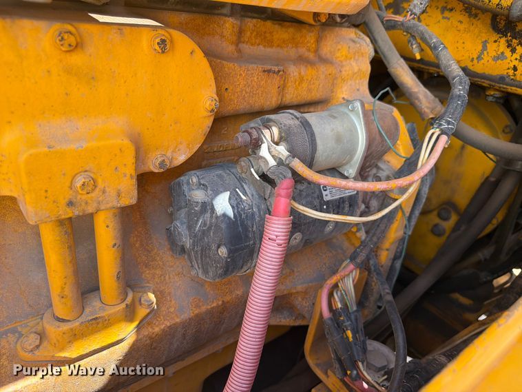image for item FM7602 1991 John Deere 644E wheel loader