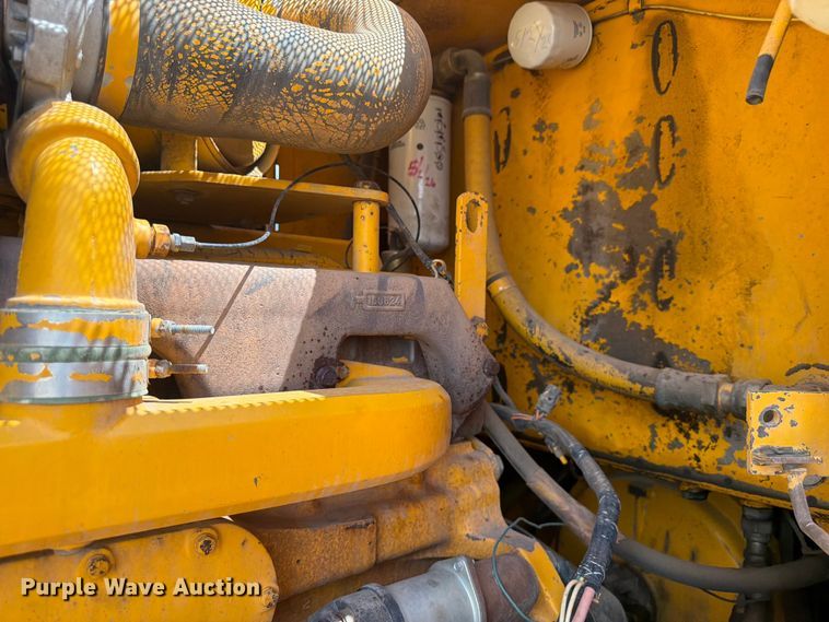 image for item FM7602 1991 John Deere 644E wheel loader