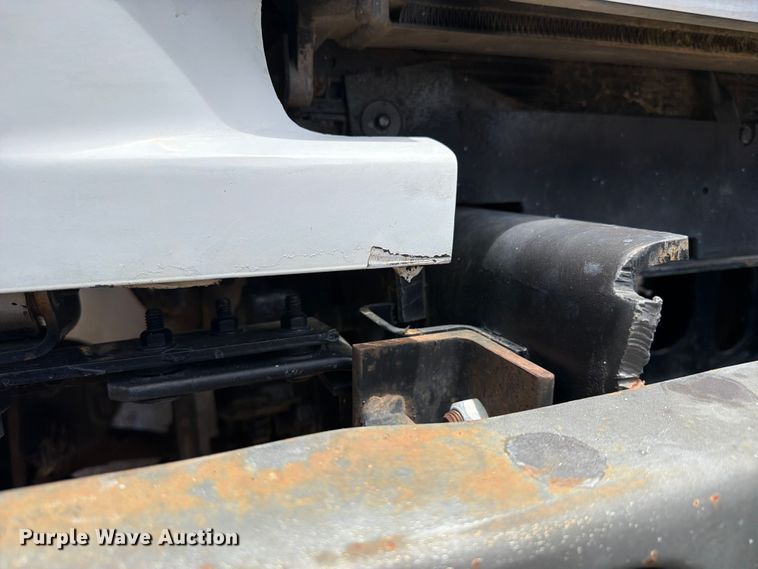 image for item FN2018 2005 Sterling L8500 water truck