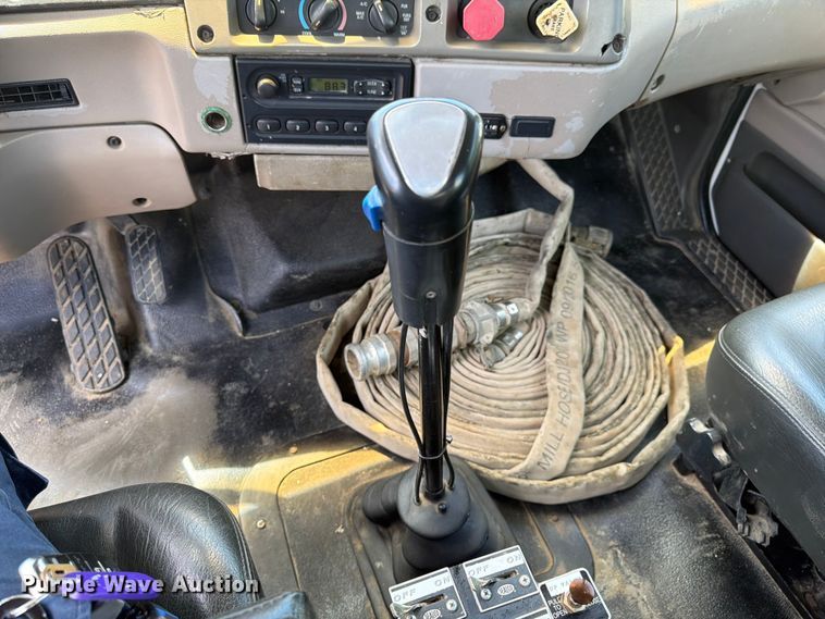 image for item FN2018 2005 Sterling L8500 water truck