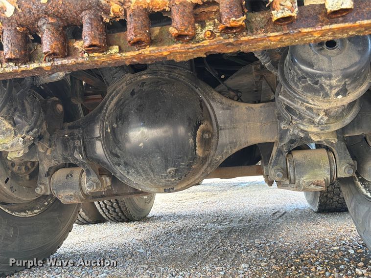 image for item FN2018 2005 Sterling L8500 water truck