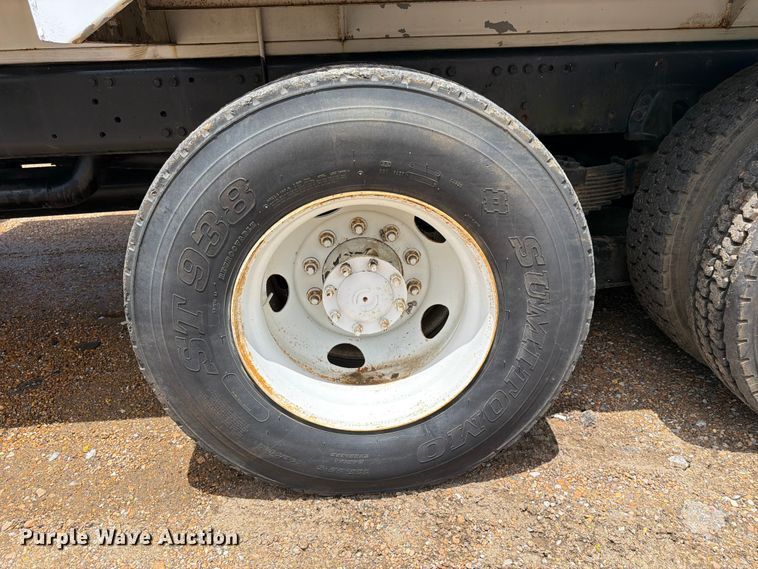 image for item FN2018 2005 Sterling L8500 water truck