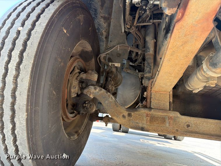 image for item FN2020 2007 Western Star 4900 semi truck