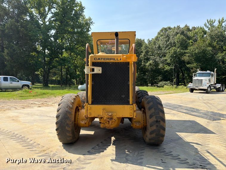 image for item FN2021 1975 Caterpillar 12G motor grader