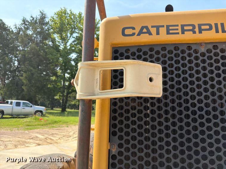 image for item FN2021 1975 Caterpillar 12G motor grader