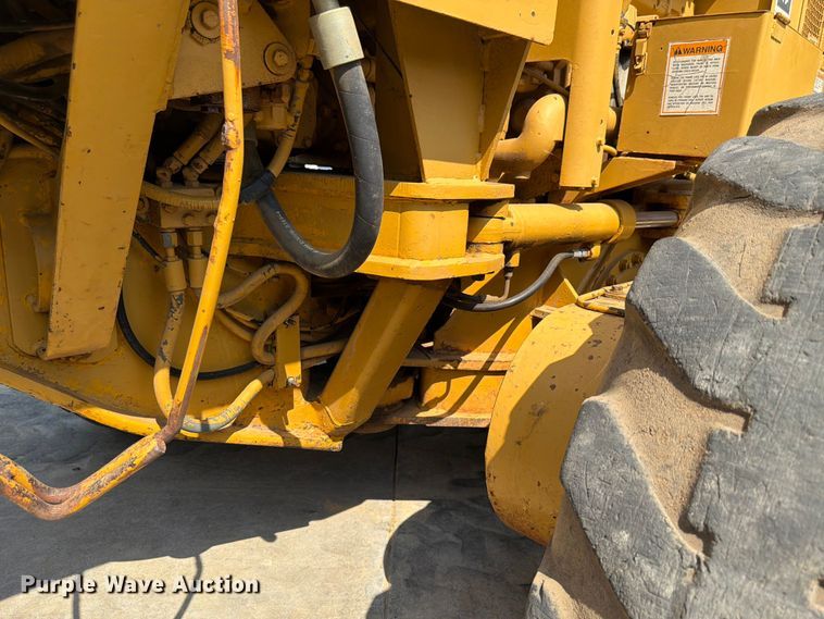image for item FN2021 1975 Caterpillar 12G motor grader