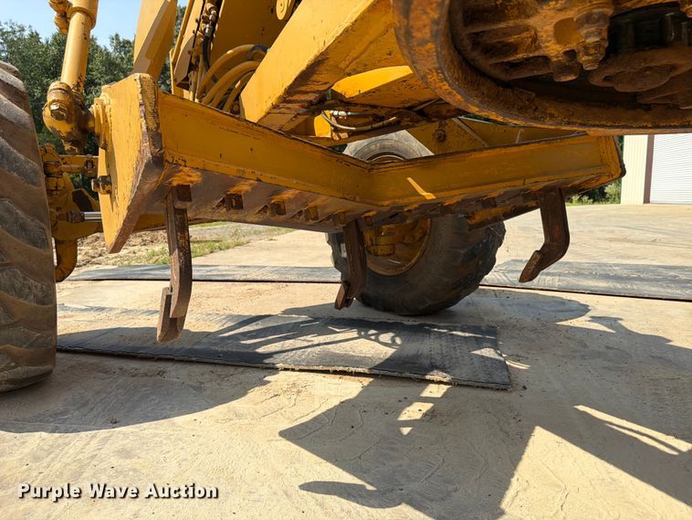 image for item FN2021 1975 Caterpillar 12G motor grader