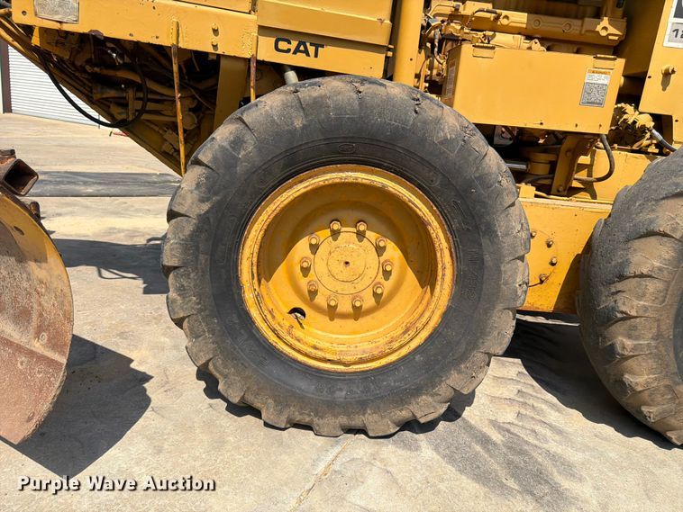 image for item FN2021 1975 Caterpillar 12G motor grader
