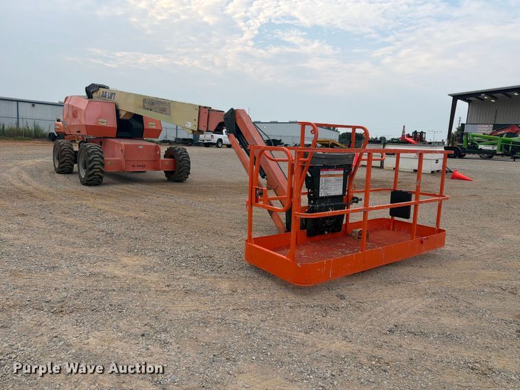 image for item FN2022 2013 JLG 660SJ boom lift