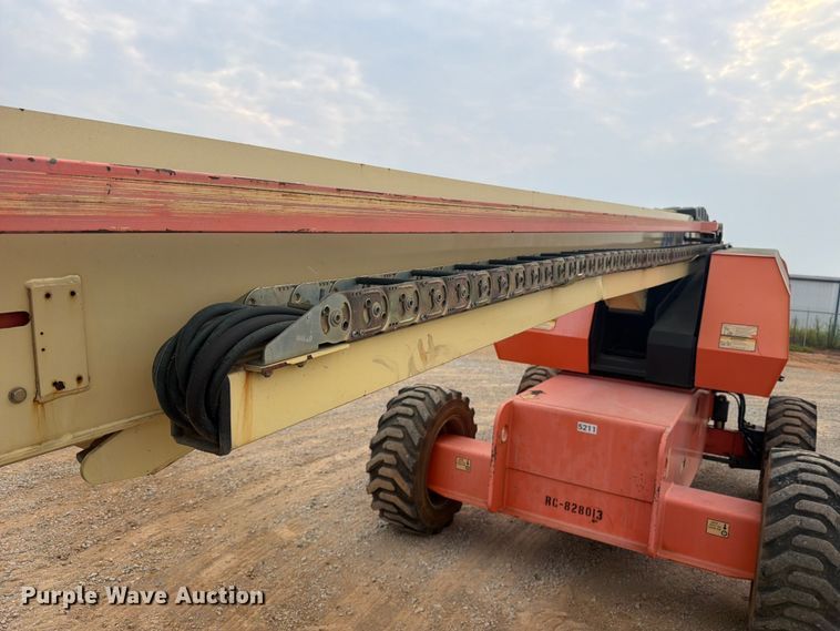 image for item FN2022 2013 JLG 660SJ boom lift
