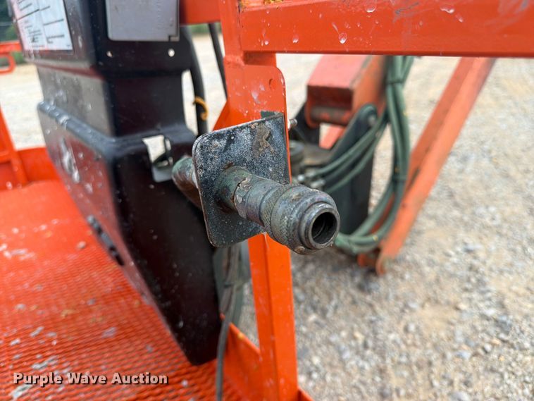 image for item FN2022 2013 JLG 660SJ boom lift