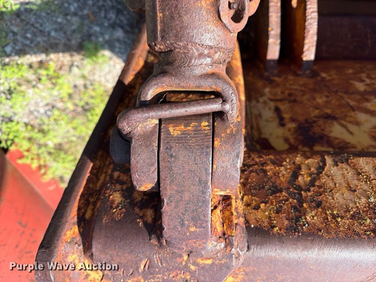 image for item FN2519 International TD20 dozer