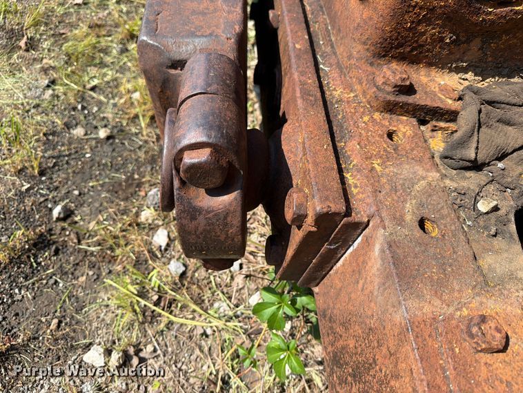 image for item FN2519 International TD20 dozer