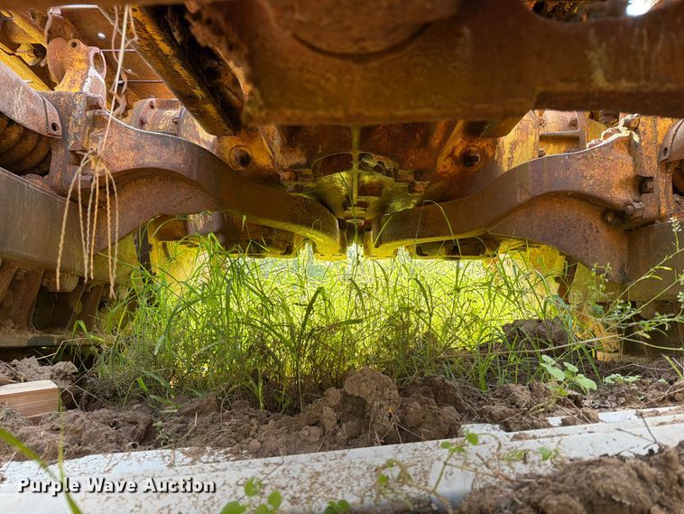 image for item FN2519 International TD20 dozer