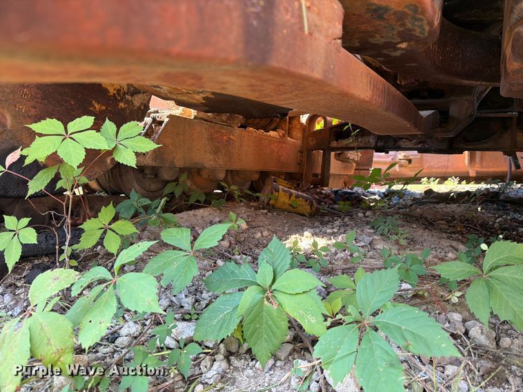 image for item FN2519 International TD20 dozer
