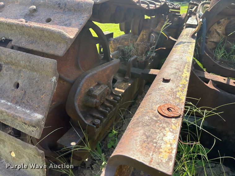 image for item FN2519 International TD20 dozer