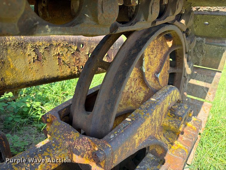 image for item FN2519 International TD20 dozer