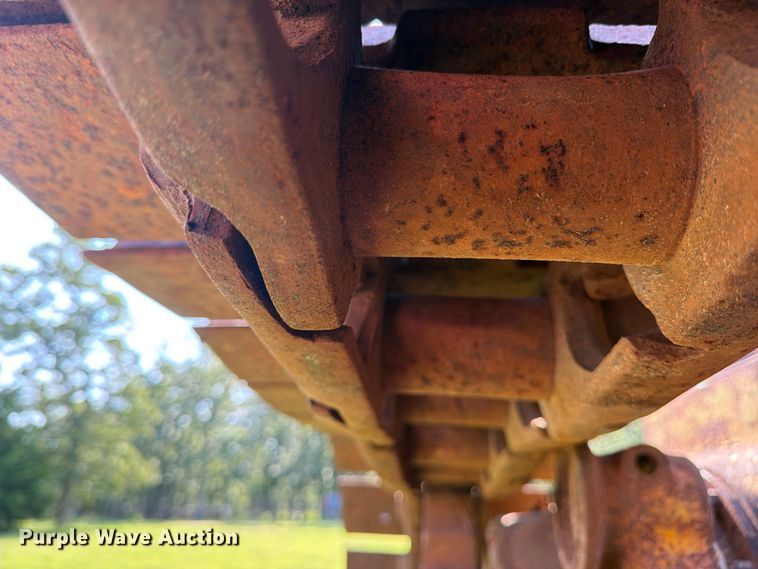 image for item FN2519 International TD20 dozer