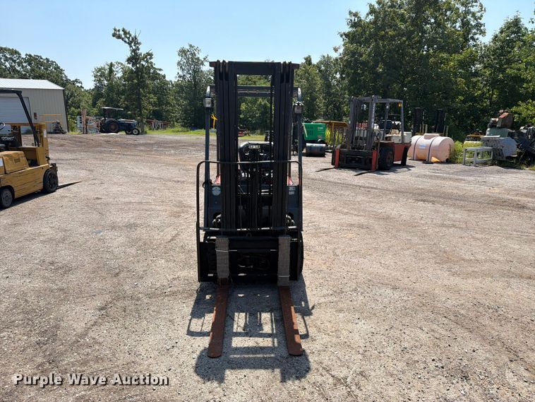 image for item FN2520 FG020 forklift