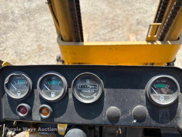 image for item FN2520 FG020 forklift