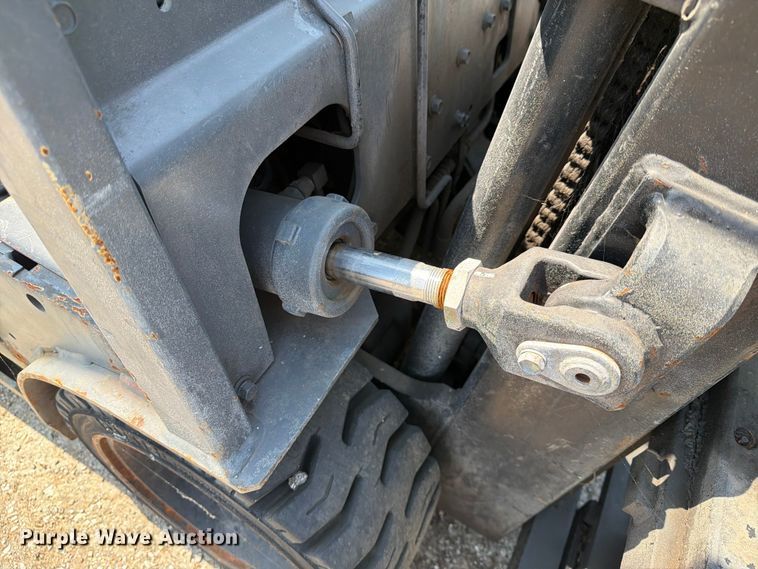 image for item FN2520 FG020 forklift