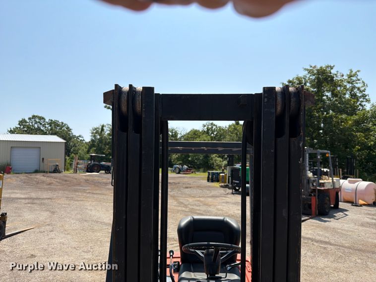 image for item FN2520 FG020 forklift