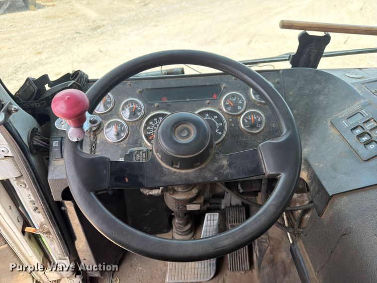 image for item FN2521 2009 Autocar WX refuse truck