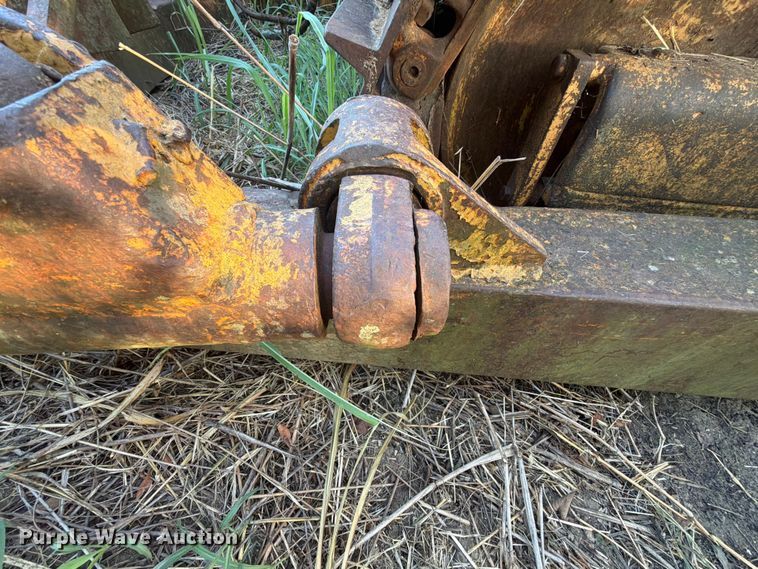 image for item FN2523 International TD15C dozer
