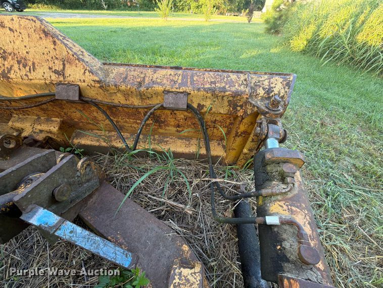 image for item FN2523 International TD15C dozer