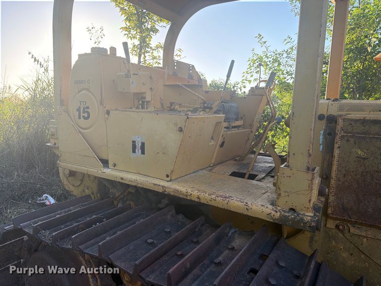 image for item FN2523 International TD15C dozer