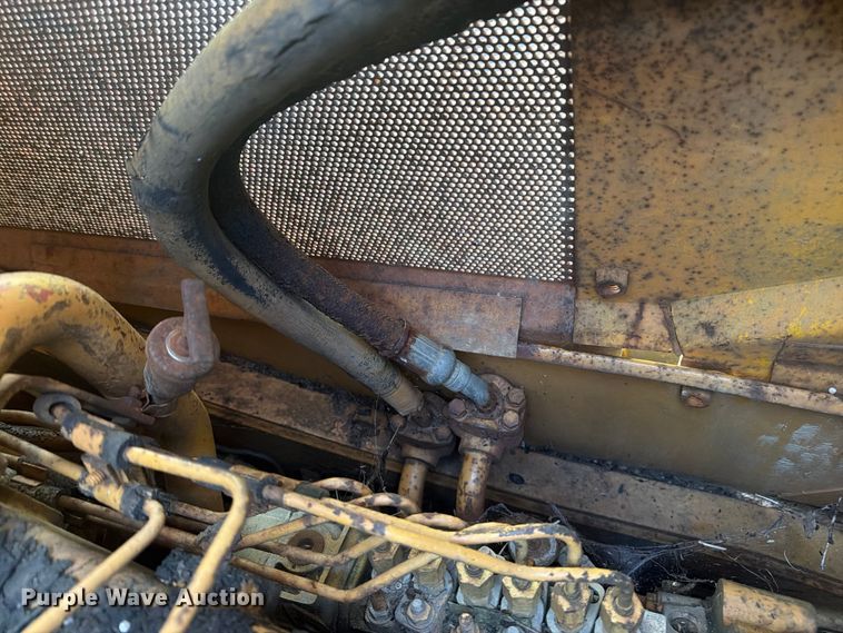 image for item FN2523 International TD15C dozer