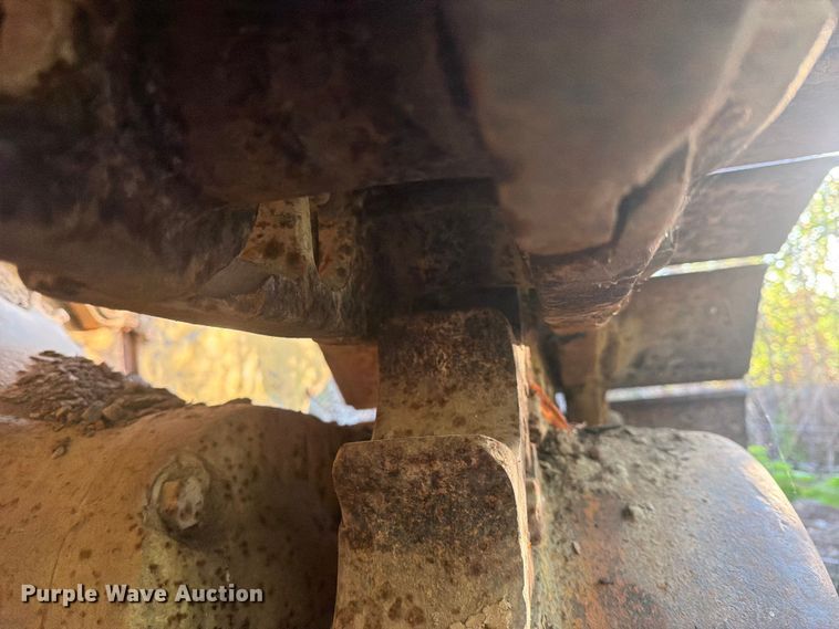 image for item FN2523 International TD15C dozer