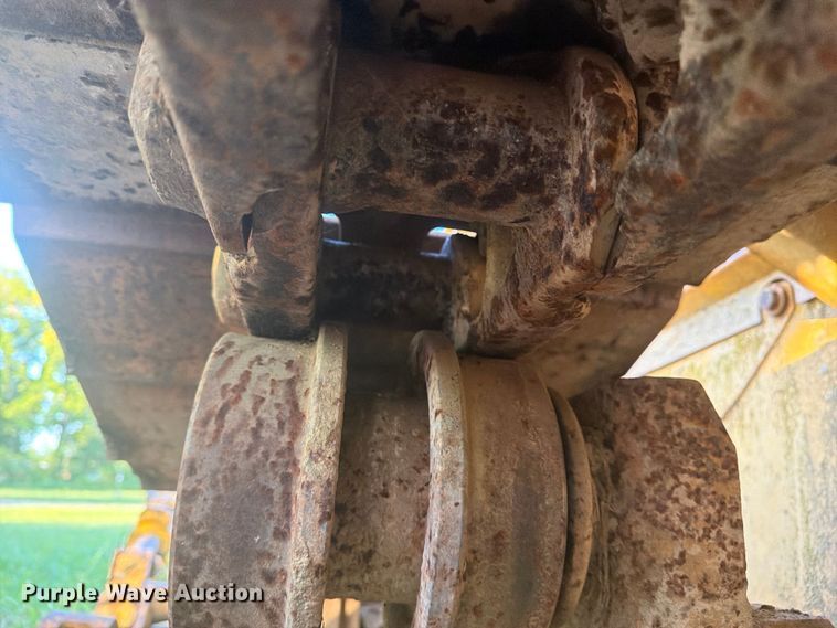 image for item FN2523 International TD15C dozer