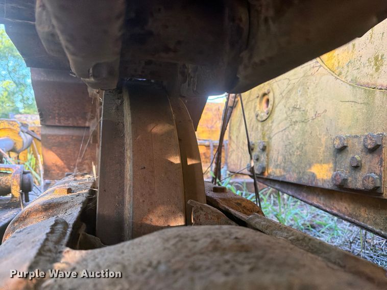 image for item FN2523 International TD15C dozer