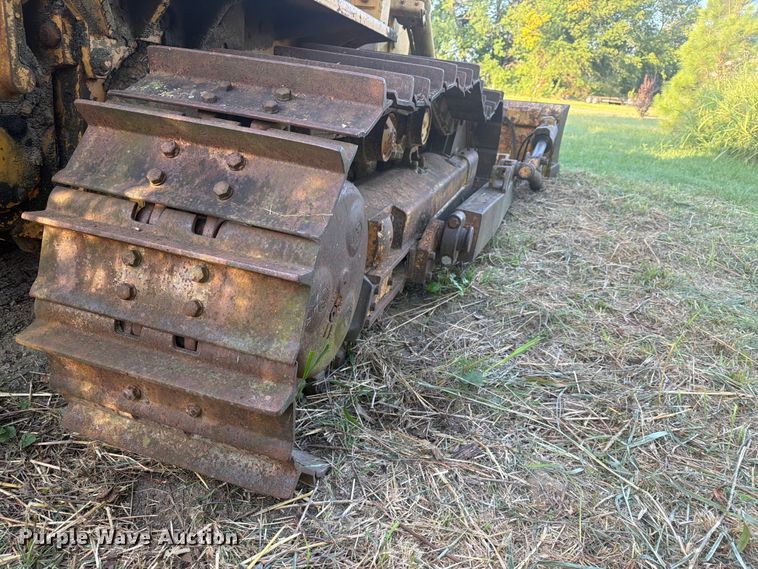 image for item FN2523 International TD15C dozer