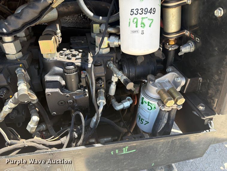image for item FN2525 2017 Ditch Witch JT20 directional boring unit