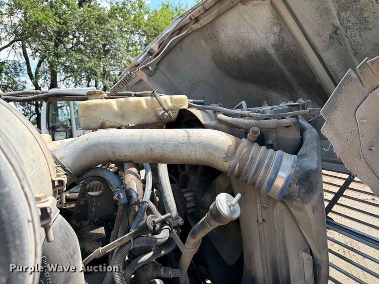 image for item FN5754 1996 Ford LTA9000 vacuum truck
