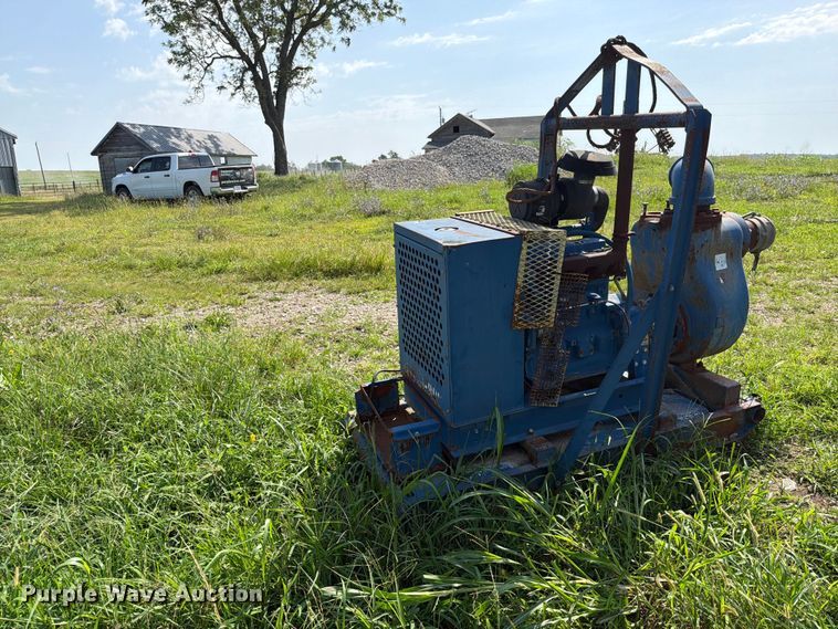 image for item FN5772 10 series 16C2-4045D water pump