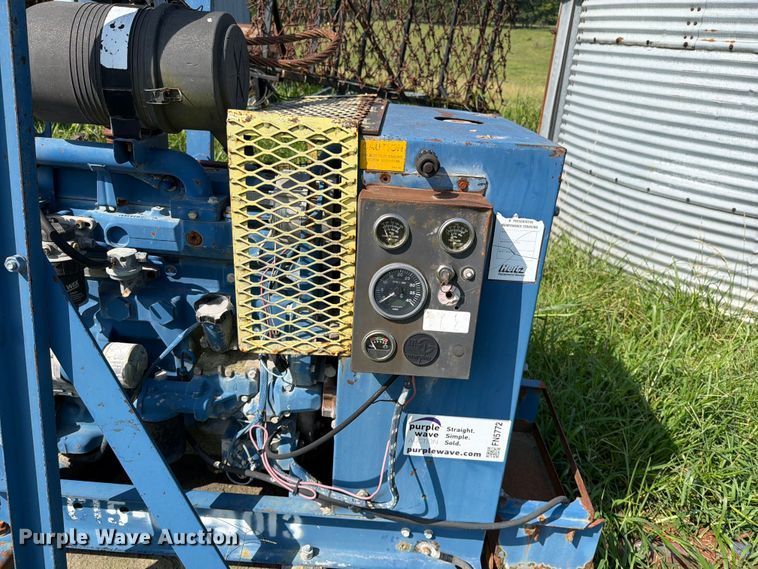 image for item FN5772 10 series 16C2-4045D water pump