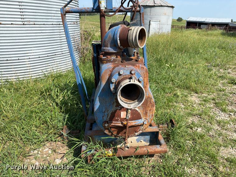 image for item FN5772 10 series 16C2-4045D water pump