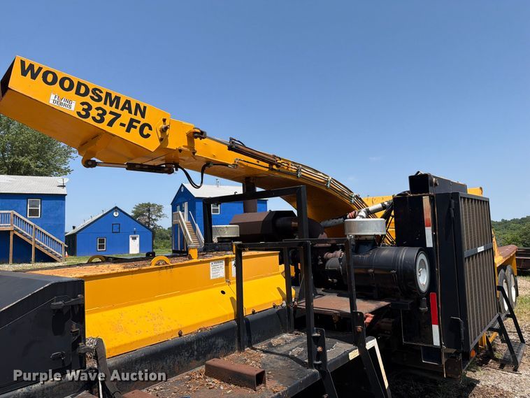 image for item FN5774 2008 Woodsman 337-FC wood chipper