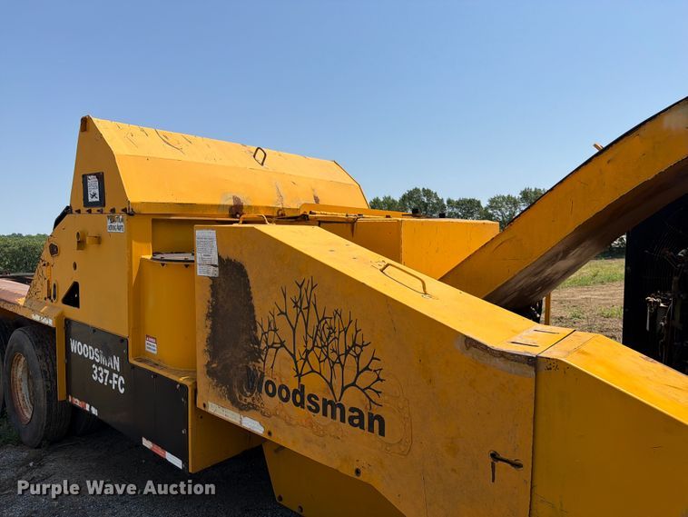 image for item FN5774 2008 Woodsman 337-FC wood chipper