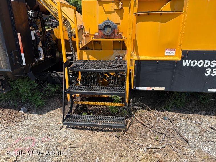 image for item FN5774 2008 Woodsman 337-FC wood chipper
